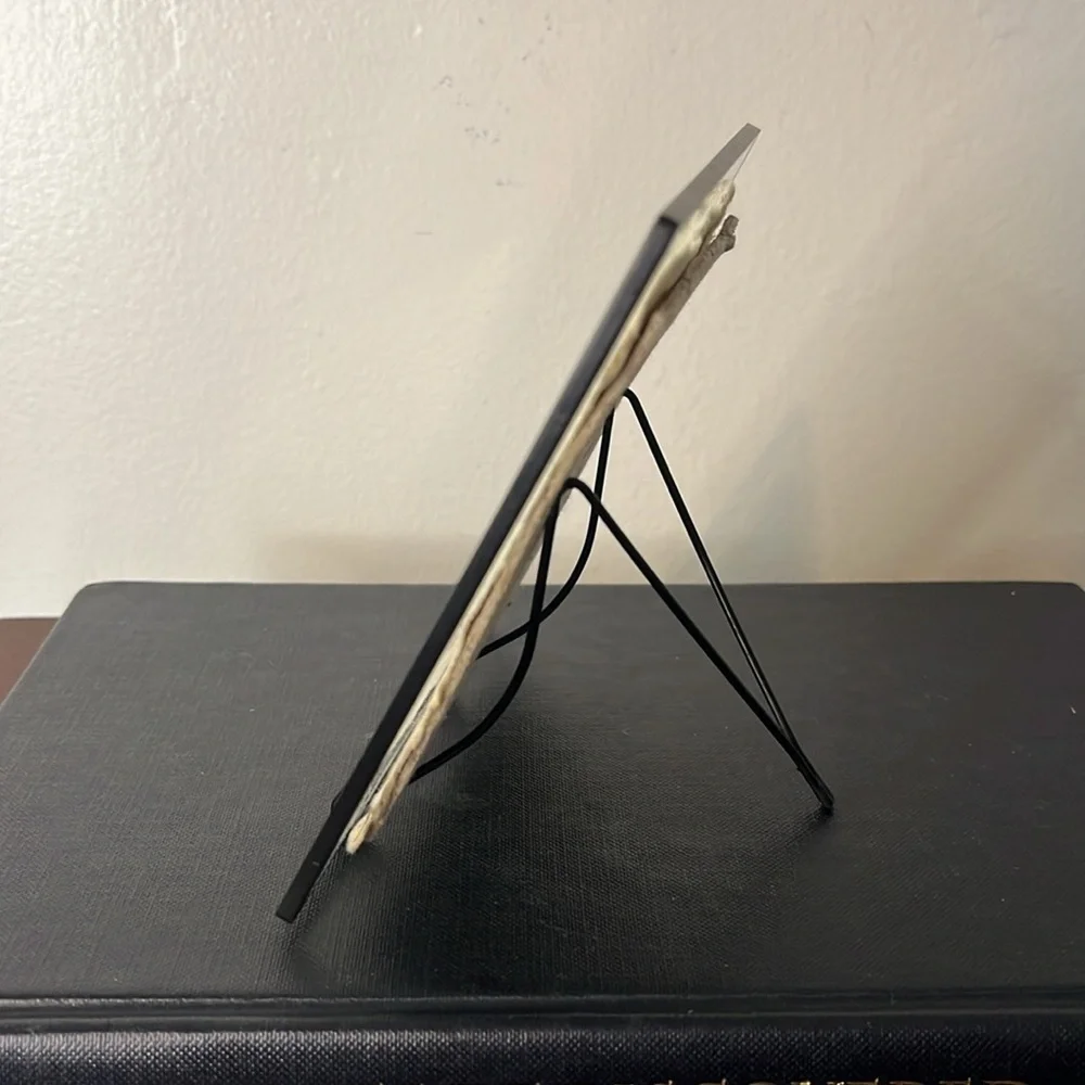 Handmade Natural fiber Paper Table Top Photo Frame‎ Glass & Black Metal Border